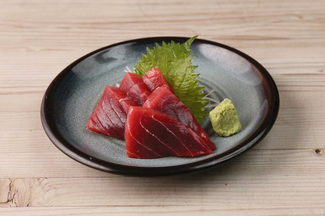《鮪刺身》